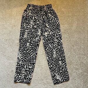 DISSH Black and Cream Animal Print Elastic Waist Pants Size 8